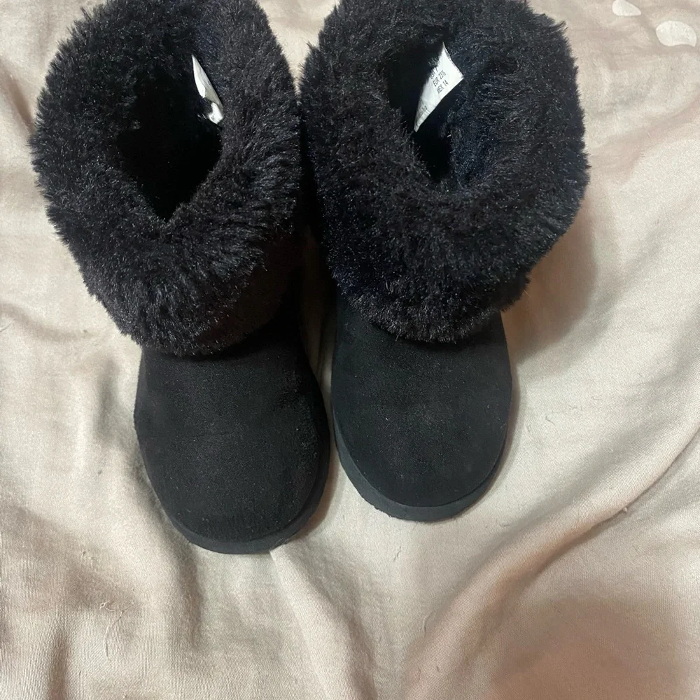Cozy Black Fur-Lined‎ Kids Boots